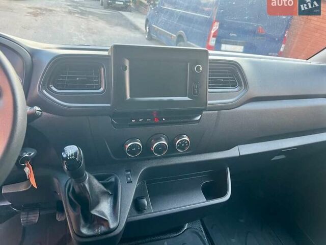 Сірий Рено Мастєр, об'ємом двигуна 2.3 л та пробігом 206 тис. км за 26399 $, фото 13 на Automoto.ua