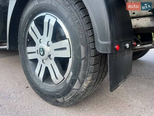 Серый Рено Мастер, объемом двигателя 2.46 л и пробегом 690 тыс. км за 11999 $, фото 51 на Automoto.ua