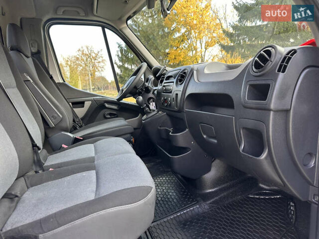 Сірий Рено Мастєр, об'ємом двигуна 2.3 л та пробігом 236 тис. км за 17500 $, фото 27 на Automoto.ua