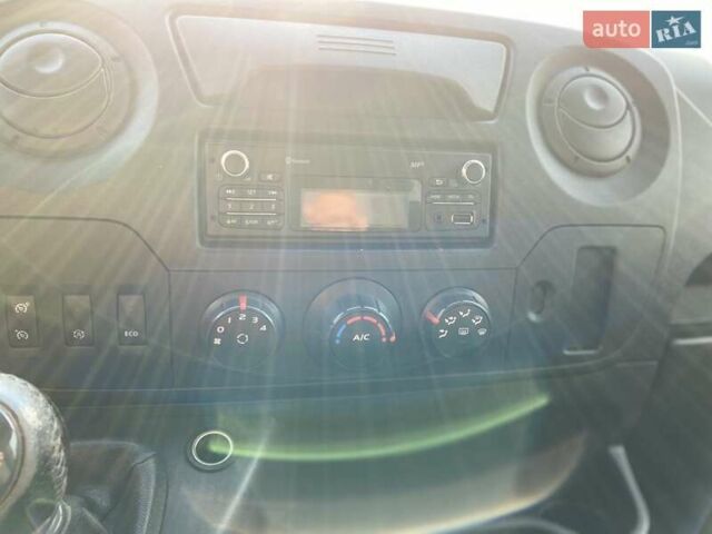 Сірий Рено Мастєр, об'ємом двигуна 2.3 л та пробігом 287 тис. км за 19990 $, фото 50 на Automoto.ua