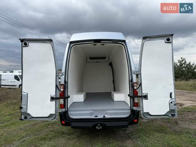 Серый Рено Мастер, объемом двигателя 2.3 л и пробегом 280 тыс. км за 24800 $, фото 18 на Automoto.ua