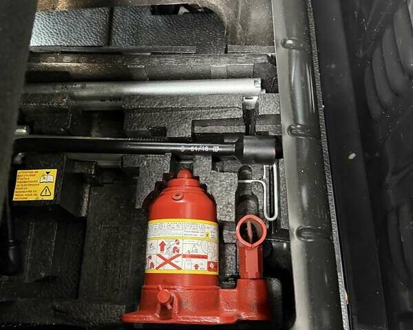 Серый Рено Мастер, объемом двигателя 2.3 л и пробегом 280 тыс. км за 24800 $, фото 42 на Automoto.ua