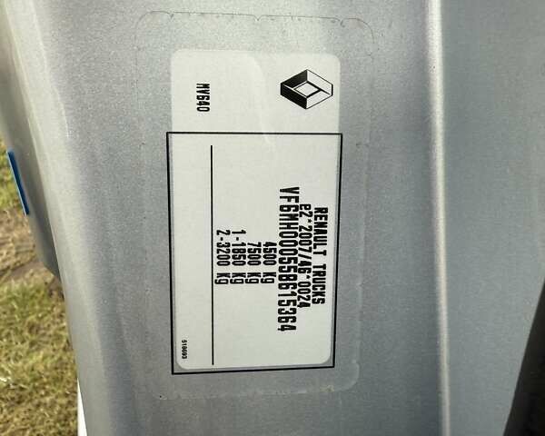 Серый Рено Мастер, объемом двигателя 2.3 л и пробегом 280 тыс. км за 24800 $, фото 44 на Automoto.ua