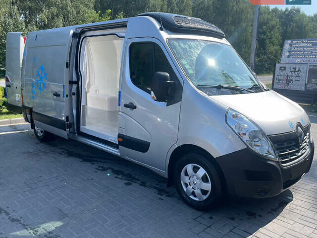 Серый Рено Мастер, объемом двигателя 2.3 л и пробегом 243 тыс. км за 21800 $, фото 1 на Automoto.ua