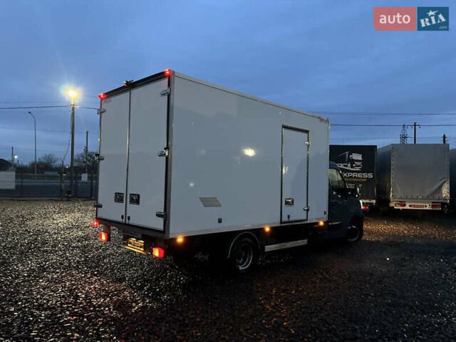 Серый Рено Мастер, объемом двигателя 2.3 л и пробегом 110 тыс. км за 35500 $, фото 7 на Automoto.ua