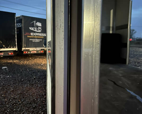 Серый Рено Мастер, объемом двигателя 2.3 л и пробегом 110 тыс. км за 35500 $, фото 16 на Automoto.ua