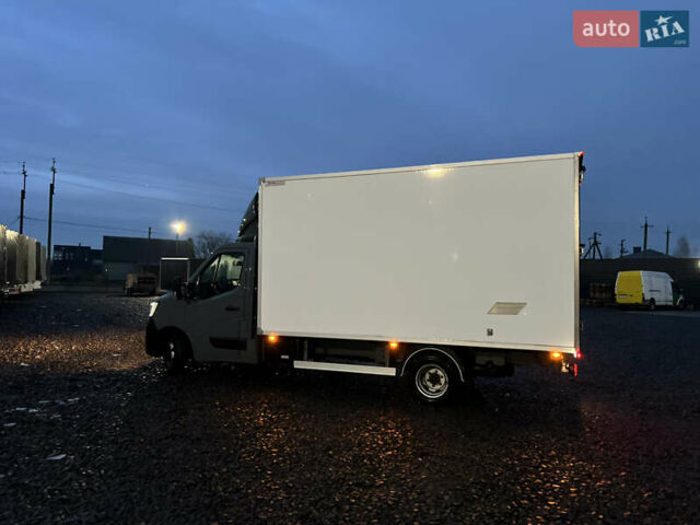 Серый Рено Мастер, объемом двигателя 2.3 л и пробегом 110 тыс. км за 35500 $, фото 4 на Automoto.ua