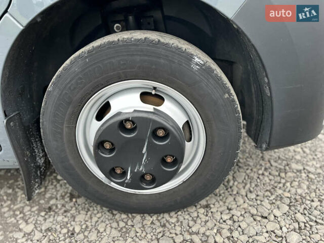 Сірий Рено Мастєр, об'ємом двигуна 2.3 л та пробігом 260 тис. км за 35500 $, фото 14 на Automoto.ua