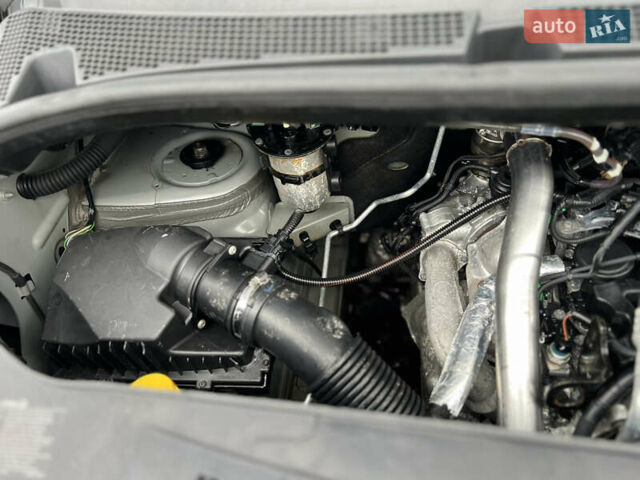 Сірий Рено Мастєр, об'ємом двигуна 2.3 л та пробігом 260 тис. км за 35500 $, фото 35 на Automoto.ua