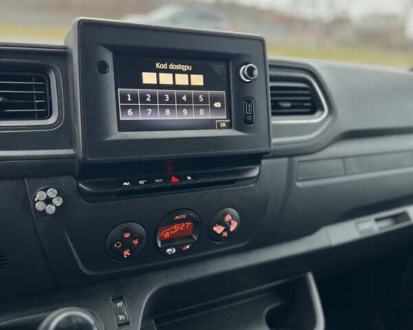 Сірий Рено Мастєр, об'ємом двигуна 2.3 л та пробігом 260 тис. км за 35500 $, фото 58 на Automoto.ua