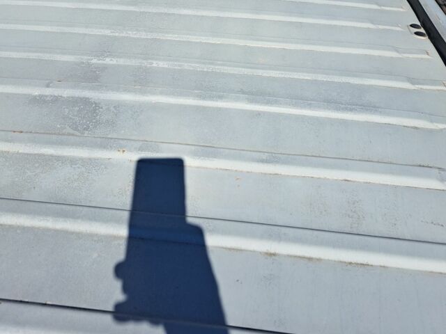 Серый Рено Мастер, объемом двигателя 2.5 л и пробегом 350 тыс. км за 4000 $, фото 2 на Automoto.ua