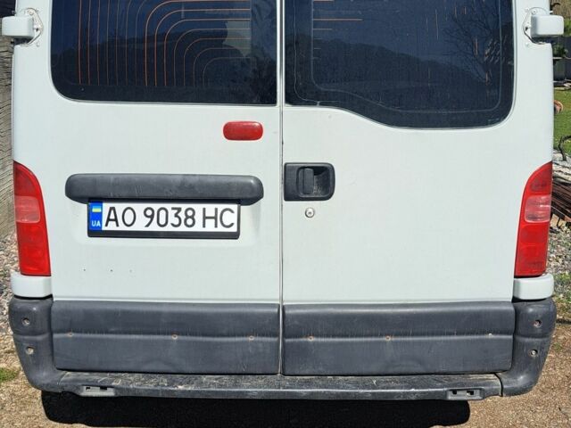 Серый Рено Мастер, объемом двигателя 2.5 л и пробегом 350 тыс. км за 4000 $, фото 3 на Automoto.ua