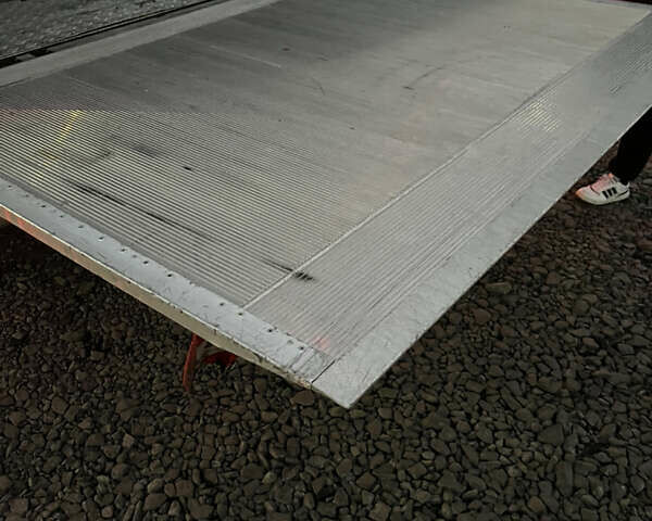 Серый Рено Мастер, объемом двигателя 2.3 л и пробегом 215 тыс. км за 17500 $, фото 8 на Automoto.ua