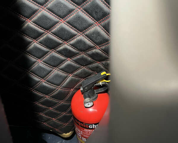 Серый Рено Мастер, объемом двигателя 2.3 л и пробегом 215 тыс. км за 17500 $, фото 33 на Automoto.ua