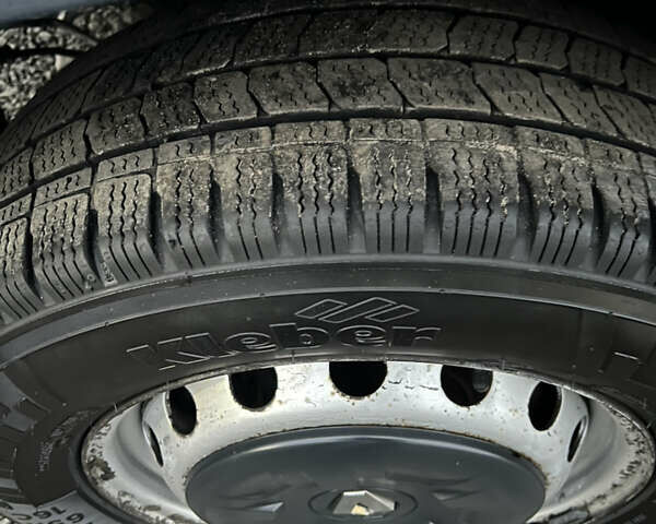 Серый Рено Мастер, объемом двигателя 2.3 л и пробегом 215 тыс. км за 17500 $, фото 51 на Automoto.ua