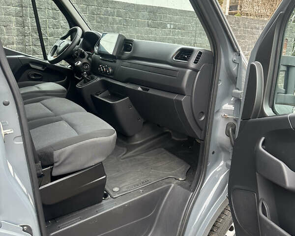 Серый Рено Мастер, объемом двигателя 2.3 л и пробегом 488 тыс. км за 22000 $, фото 34 на Automoto.ua