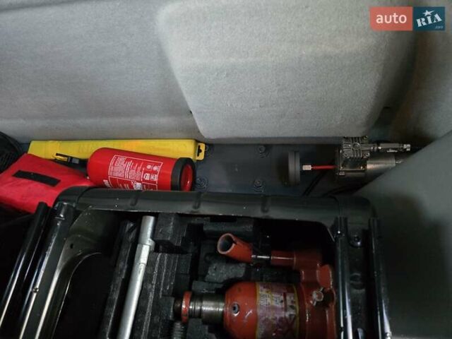 Серый Рено Мастер, объемом двигателя 2.3 л и пробегом 320 тыс. км за 21700 $, фото 22 на Automoto.ua