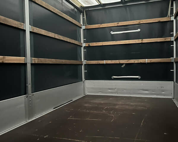 Серый Рено Мастер, объемом двигателя 2.3 л и пробегом 170 тыс. км за 21700 $, фото 10 на Automoto.ua