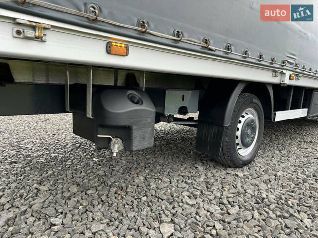 Серый Рено Мастер, объемом двигателя 2.3 л и пробегом 170 тыс. км за 21900 $, фото 7 на Automoto.ua