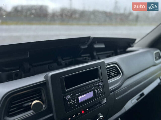 Серый Рено Мастер, объемом двигателя 2.3 л и пробегом 170 тыс. км за 19999 $, фото 37 на Automoto.ua