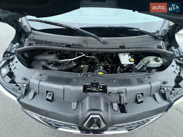 Серый Рено Мастер, объемом двигателя 2.3 л и пробегом 182 тыс. км за 17999 $, фото 37 на Automoto.ua