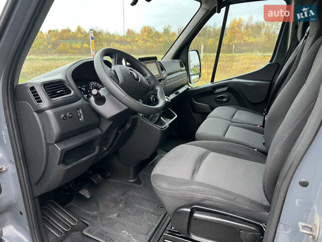 Серый Рено Мастер, объемом двигателя 2.3 л и пробегом 289 тыс. км за 18800 $, фото 6 на Automoto.ua