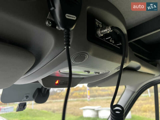 Серый Рено Мастер, объемом двигателя 2.3 л и пробегом 289 тыс. км за 18800 $, фото 11 на Automoto.ua