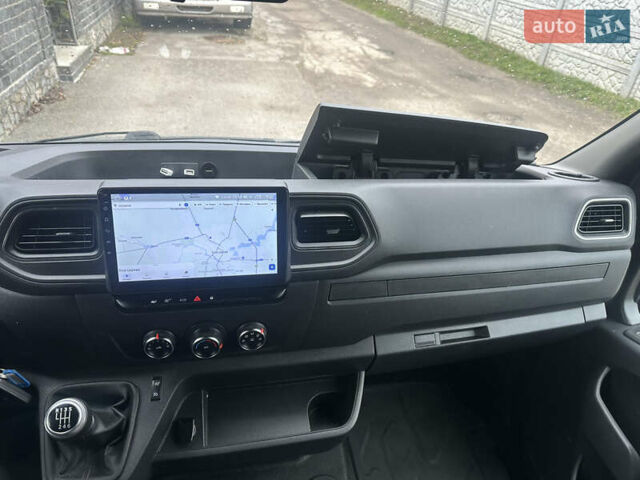 Серый Рено Мастер, объемом двигателя 2.3 л и пробегом 488 тыс. км за 22000 $, фото 30 на Automoto.ua