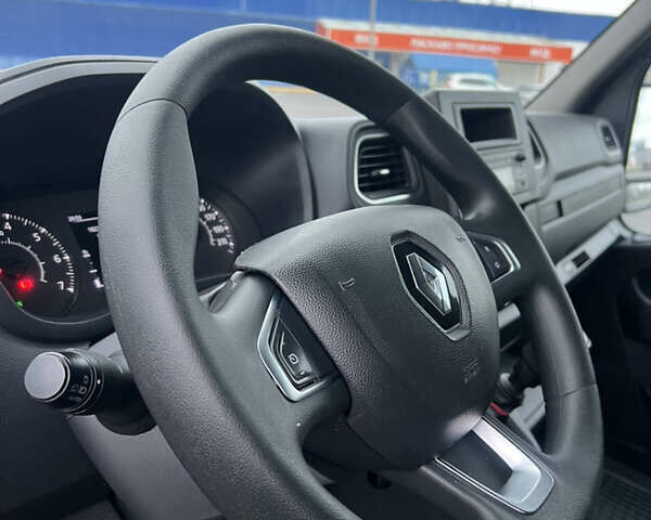 Серый Рено Мастер, объемом двигателя 2.3 л и пробегом 182 тыс. км за 17999 $, фото 14 на Automoto.ua