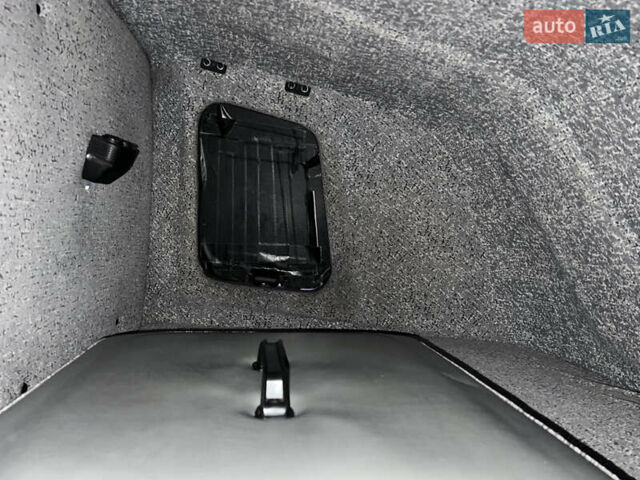 Серый Рено Мастер, объемом двигателя 2.3 л и пробегом 182 тыс. км за 17999 $, фото 36 на Automoto.ua