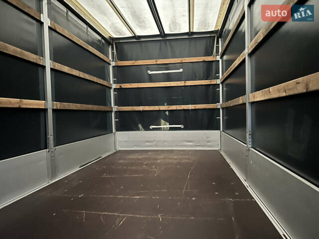 Серый Рено Мастер, объемом двигателя 2.3 л и пробегом 170 тыс. км за 21700 $, фото 5 на Automoto.ua