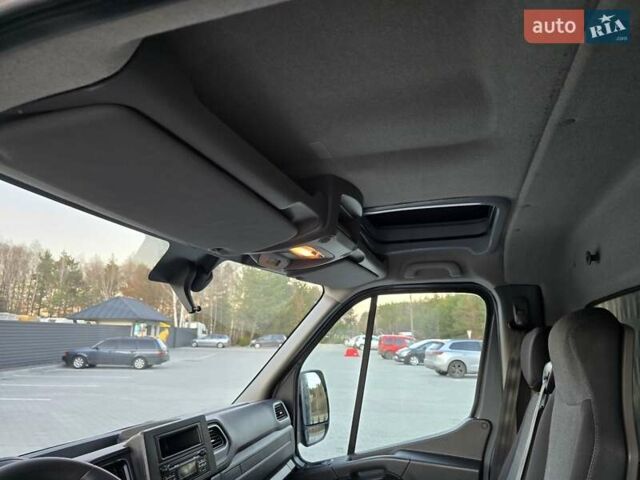 Серый Рено Мастер, объемом двигателя 2.3 л и пробегом 320 тыс. км за 21700 $, фото 23 на Automoto.ua