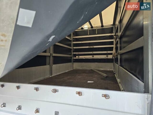 Серый Рено Мастер, объемом двигателя 2.3 л и пробегом 280 тыс. км за 21800 $, фото 12 на Automoto.ua