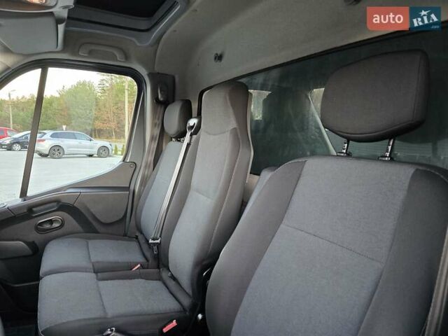 Серый Рено Мастер, объемом двигателя 2.3 л и пробегом 320 тыс. км за 21700 $, фото 19 на Automoto.ua