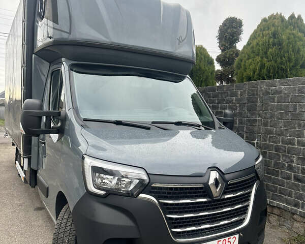 Серый Рено Мастер, объемом двигателя 2.3 л и пробегом 488 тыс. км за 22000 $, фото 1 на Automoto.ua