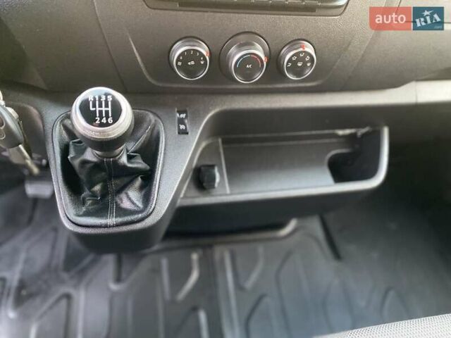 Сірий Рено Мастєр, об'ємом двигуна 2.3 л та пробігом 170 тис. км за 19600 $, фото 53 на Automoto.ua