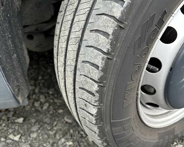 Серый Рено Мастер, объемом двигателя 2.3 л и пробегом 389 тыс. км за 22100 $, фото 9 на Automoto.ua