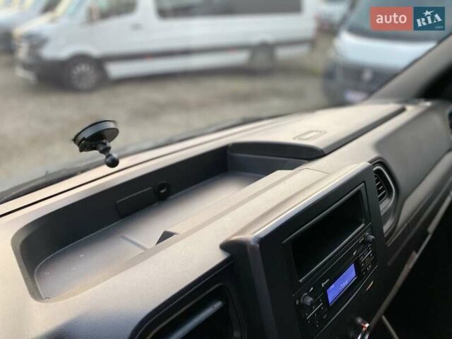 Сірий Рено Мастєр, об'ємом двигуна 2.3 л та пробігом 170 тис. км за 19600 $, фото 54 на Automoto.ua