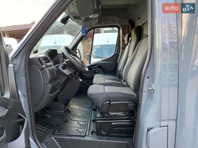 Сірий Рено Мастєр, об'ємом двигуна 2.3 л та пробігом 170 тис. км за 19600 $, фото 46 на Automoto.ua