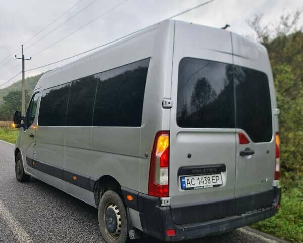 Серый Рено Мастер, объемом двигателя 2.5 л и пробегом 475 тыс. км за 13450 $, фото 7 на Automoto.ua