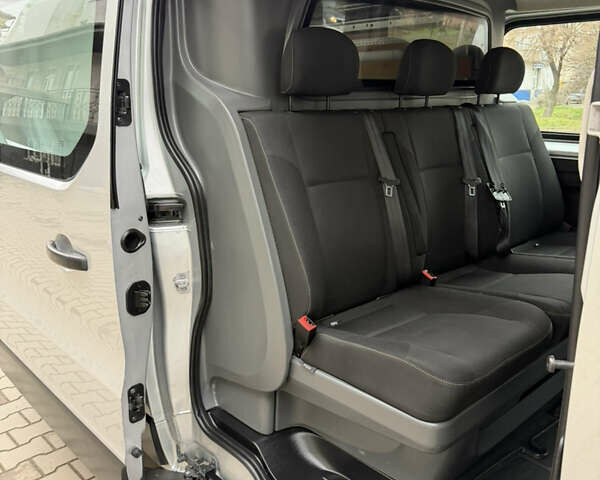 Сірий Рено Мастєр, об'ємом двигуна 1.6 л та пробігом 197 тис. км за 16500 $, фото 23 на Automoto.ua