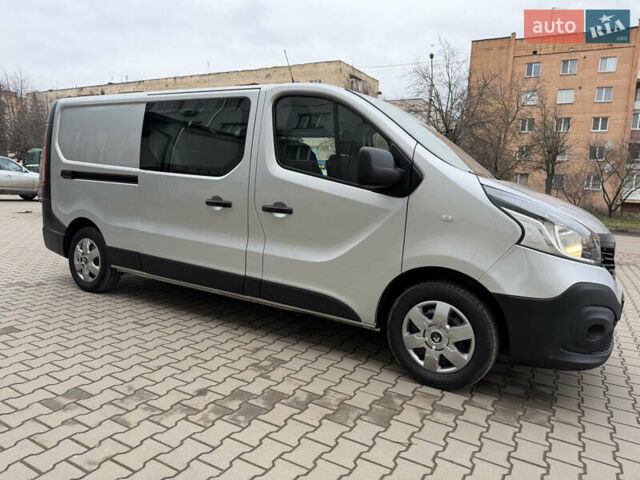 Сірий Рено Мастєр, об'ємом двигуна 1.6 л та пробігом 197 тис. км за 16500 $, фото 4 на Automoto.ua