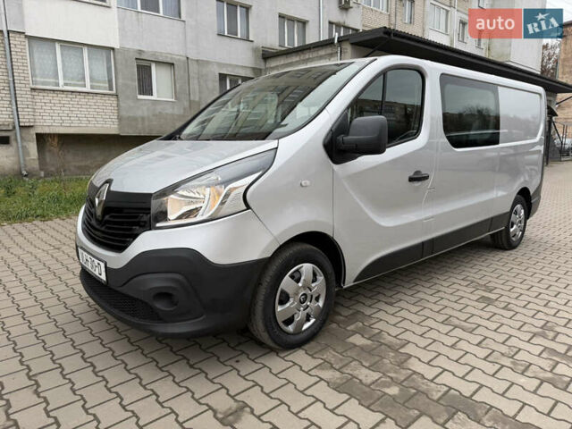 Сірий Рено Мастєр, об'ємом двигуна 1.6 л та пробігом 197 тис. км за 16500 $, фото 2 на Automoto.ua