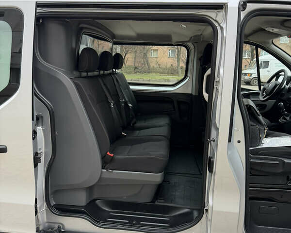 Сірий Рено Мастєр, об'ємом двигуна 1.6 л та пробігом 197 тис. км за 16500 $, фото 20 на Automoto.ua