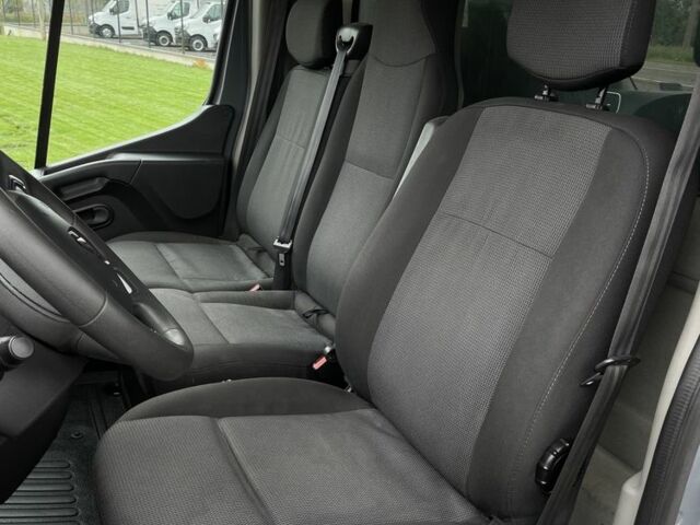 Серый Рено Мастер, объемом двигателя 2.3 л и пробегом 170 тыс. км за 19500 $, фото 13 на Automoto.ua