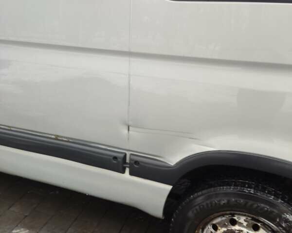 Серый Рено Мастер, объемом двигателя 2.46 л и пробегом 120 тыс. км за 6500 $, фото 11 на Automoto.ua