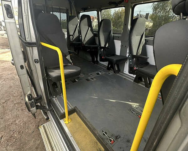 Сірий Рено Мастєр, об'ємом двигуна 2.3 л та пробігом 297 тис. км за 20000 $, фото 3 на Automoto.ua