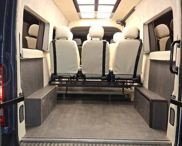 Серый Рено Мастер, объемом двигателя 2.3 л и пробегом 380 тыс. км за 19000 $, фото 7 на Automoto.ua