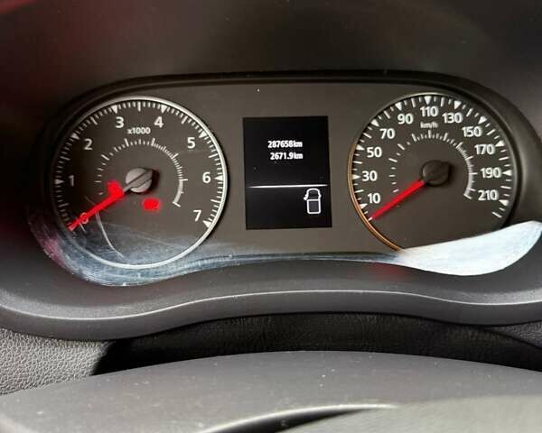 Сірий Рено Мастєр, об'ємом двигуна 2.3 л та пробігом 288 тис. км за 23500 $, фото 10 на Automoto.ua