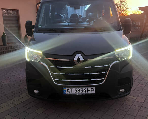 Серый Рено Мастер, объемом двигателя 2.3 л и пробегом 450 тыс. км за 27000 $, фото 56 на Automoto.ua